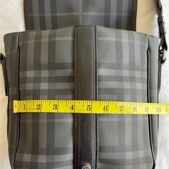 Burberry Crossbody Bag - Picture 6 of 12